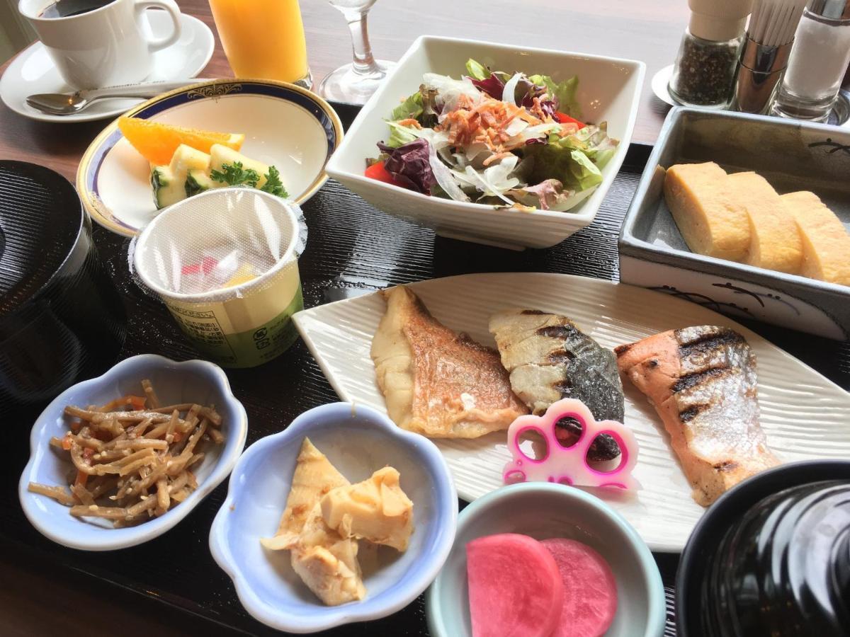 Hotel Osaka Castle Extérieur photo