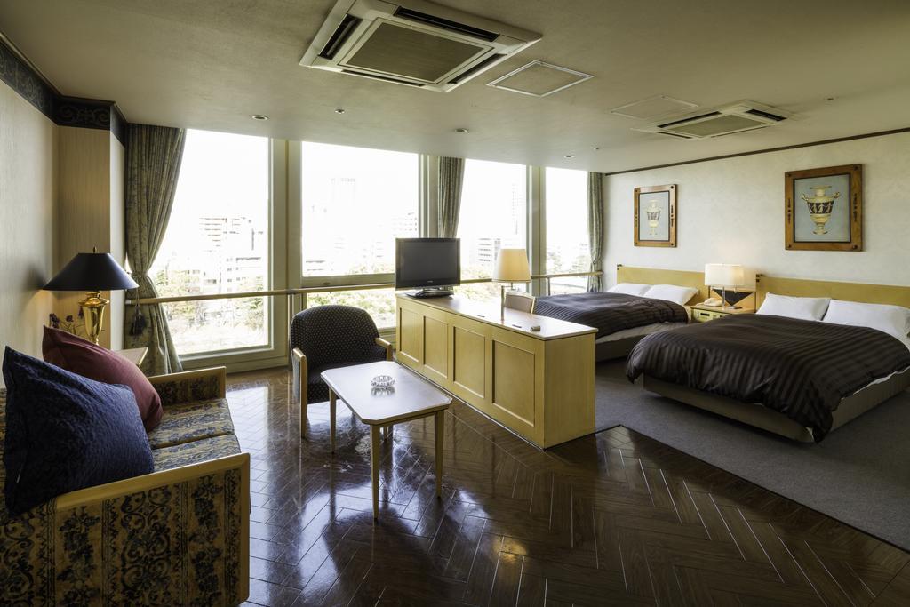 Hotel Osaka Castle Extérieur photo